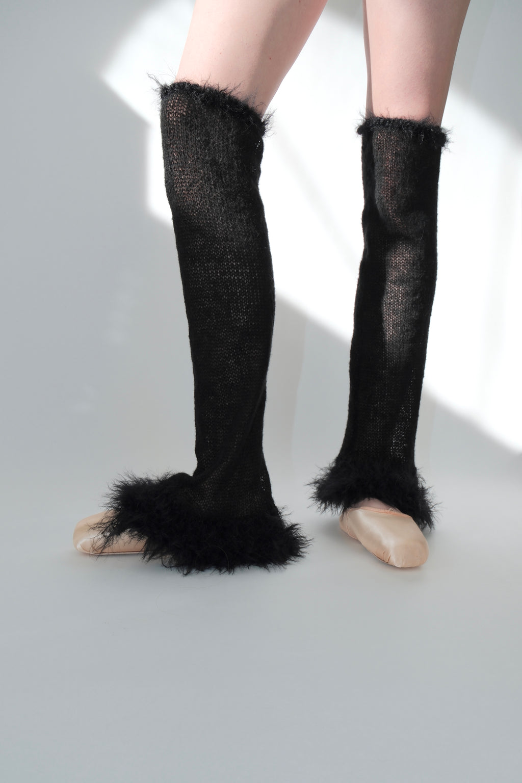 Mohair Sugarplum Furry Leg Warmer - Onyx