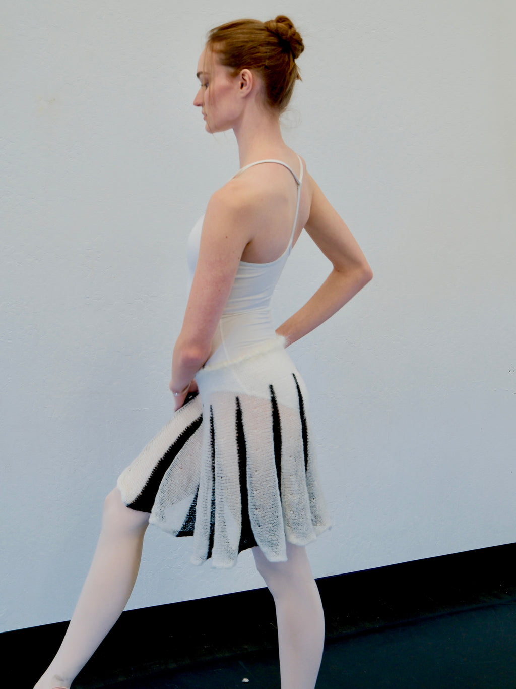 Mohair Sugarplum Furry Skirt - Onyx / Cream (Short)